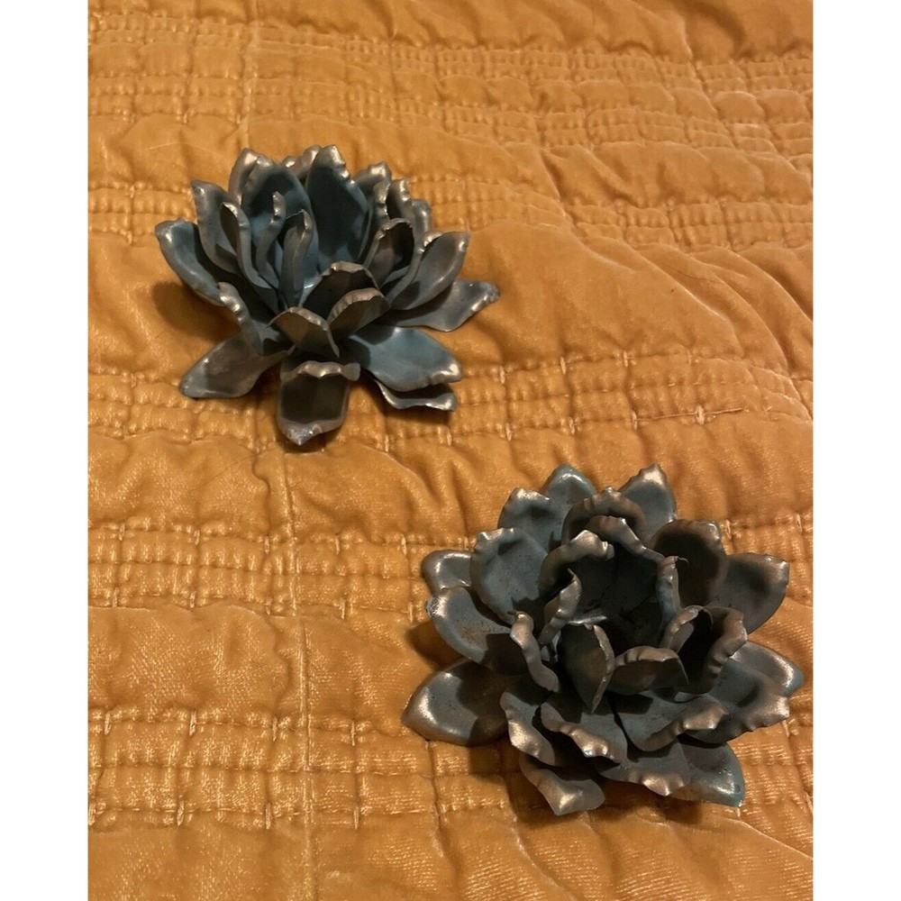 Two Metal flowers for crafts, jewelry, embellishments, accents - Water Lily - Picture 2 of 5